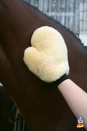 Handschuh aus Lammfell